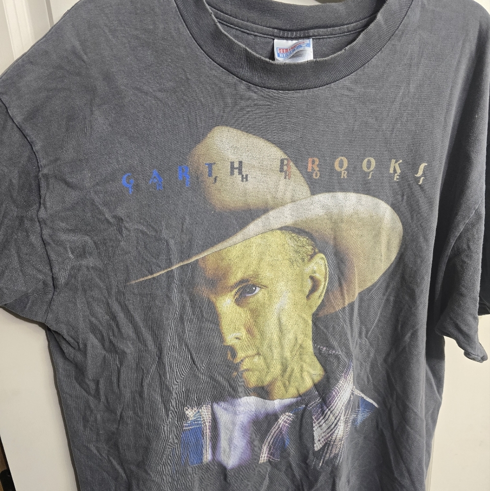 90s Garth Brooks tour shirt